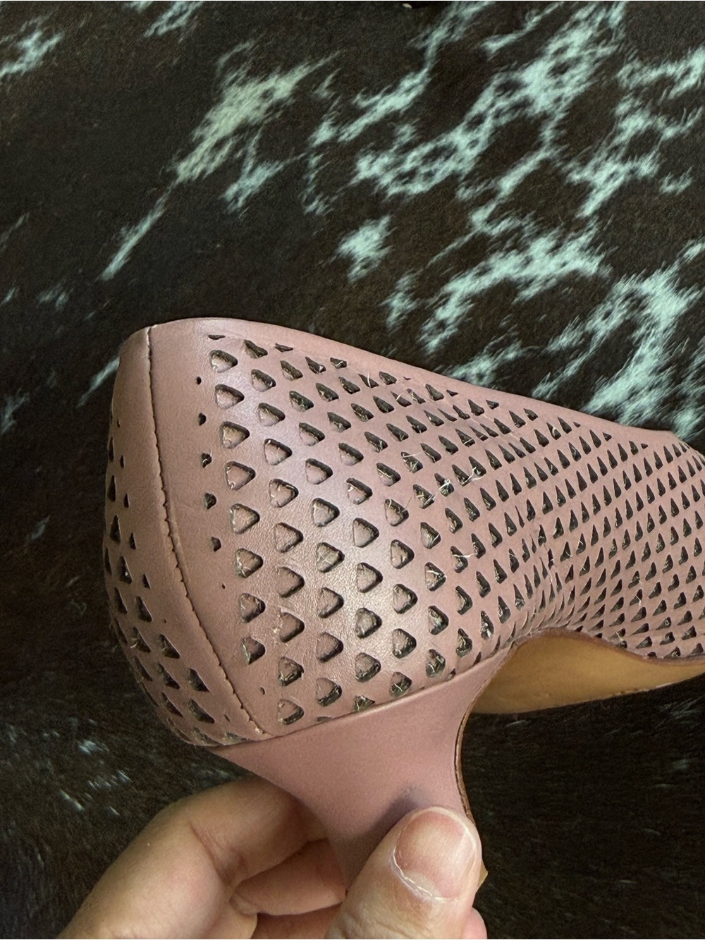 Rachel Comey Mauve Perforated Pointed-Toe Pumps size 9 - Picture 5 of 6